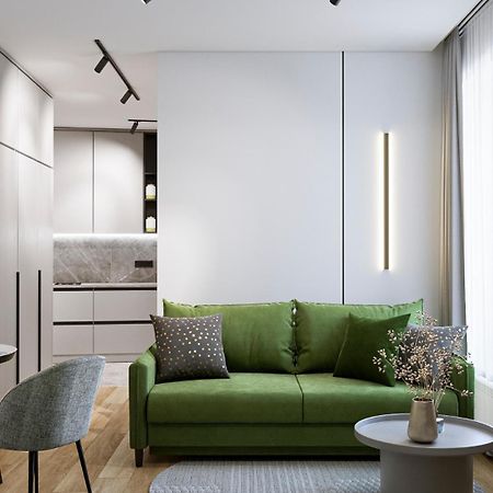 Apartment In The City Center Near The Park リヴィウ エクステリア 写真